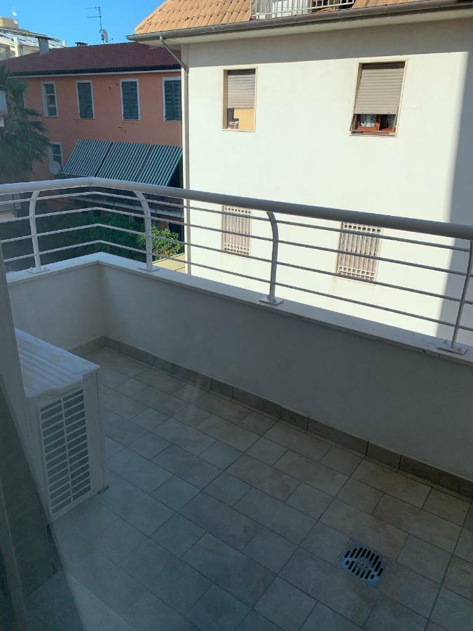 Appartamento Acquamarina San Benedetto del Tronto Esterno foto
